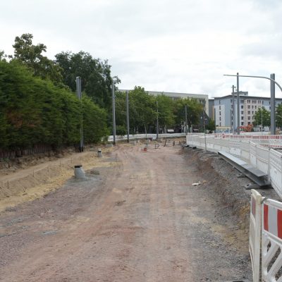 Kritzmannstraße, Hermann-Bruse-Platz, Richtung Mittagstraße: Nach Abschluss des Leitungsbaus kann jetzt der Straßenbau beginnen.