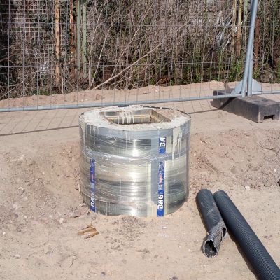 Die Fundamente für die neue Lärm- und Sichtschutzwand sind schon fertig. 